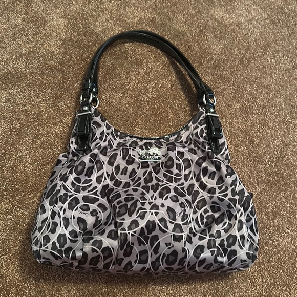 Coach Handbags - Coach bag